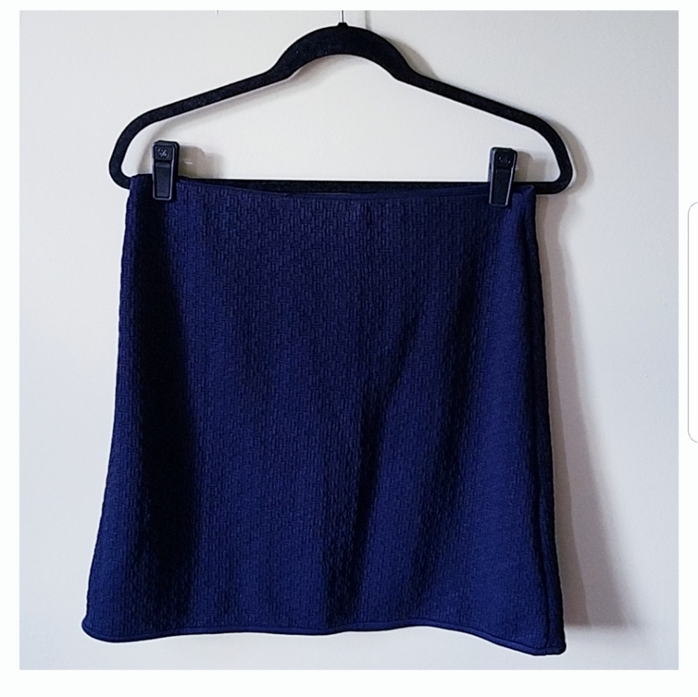 NWT Max Studio Waffle Knit Navy Blue Skirt
